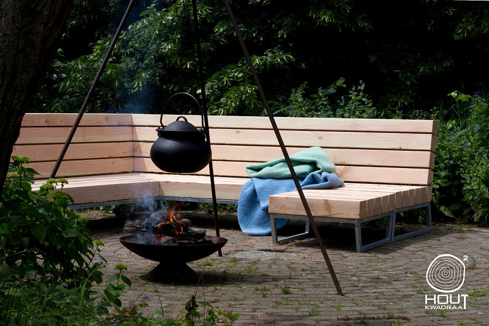 Stoere design loungebank voor in de tuin